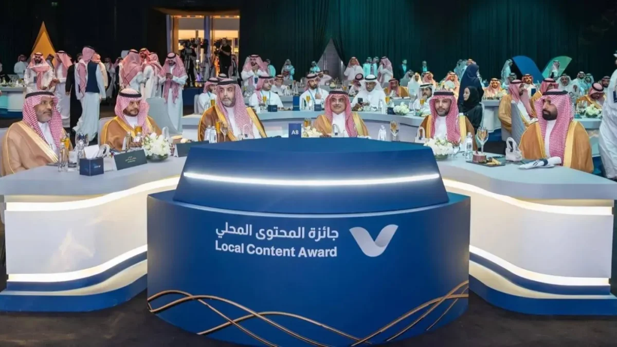 حصري لسعودي 365: آبل تعتمد OLED لـ iPad Air بدعم سامسونج.. تفاصيل الإطلاق المرتقب