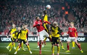 أزمة حراسة المرمى في بايرن ميونخ تثير قلق عشاق الكرة قبل مواجهة ريال مدريد