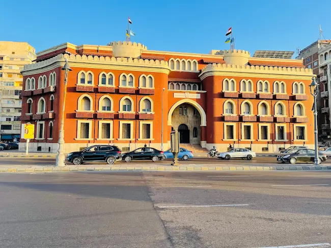 مراكش الساحرة: دليلك الحصري من 'سعودي 365' لأجمل أماكن التصوير والزيارة في المدينة الحمراء